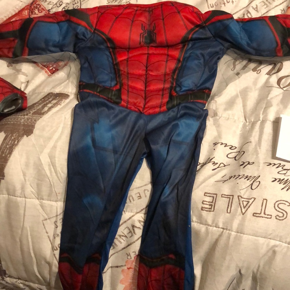 Toddler Spider Man costume size 3T